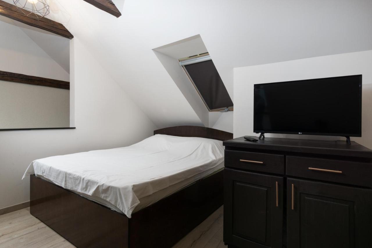 House 54 Hotel Brasov Luaran gambar
